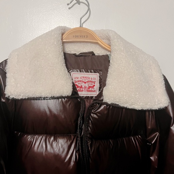Levi’s Winter Puffer Jacket - Picture 9 of 11